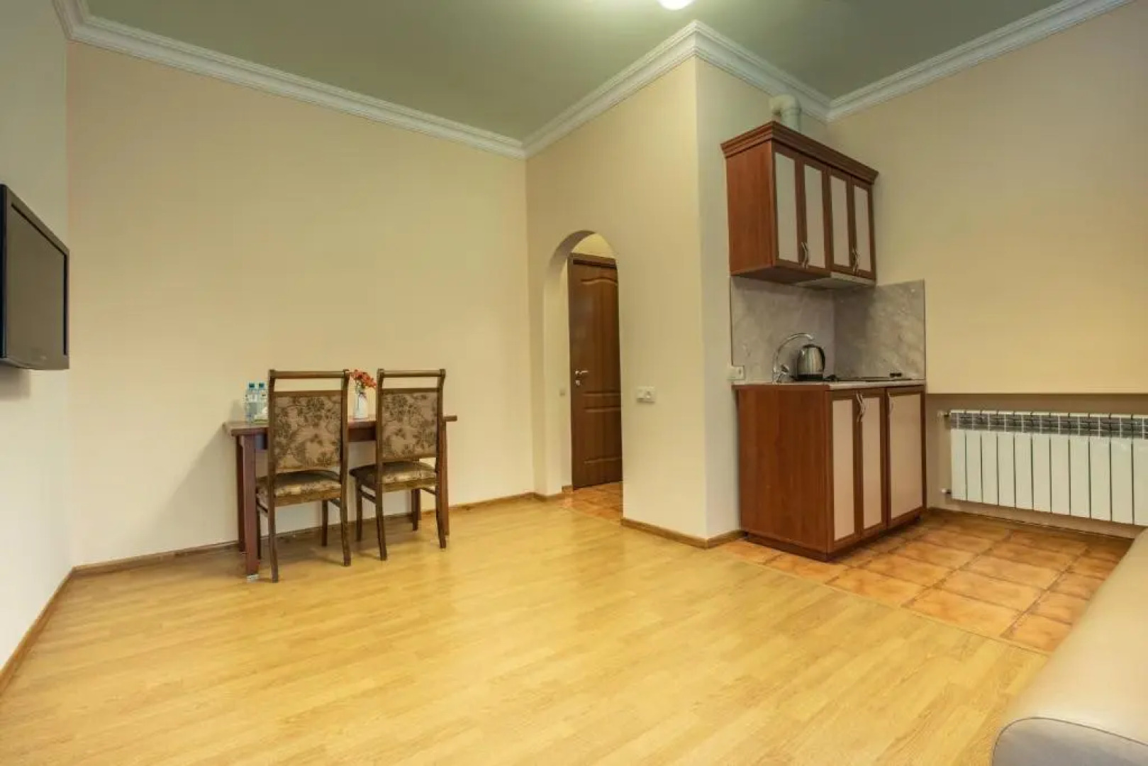 Семейный отель Ariana