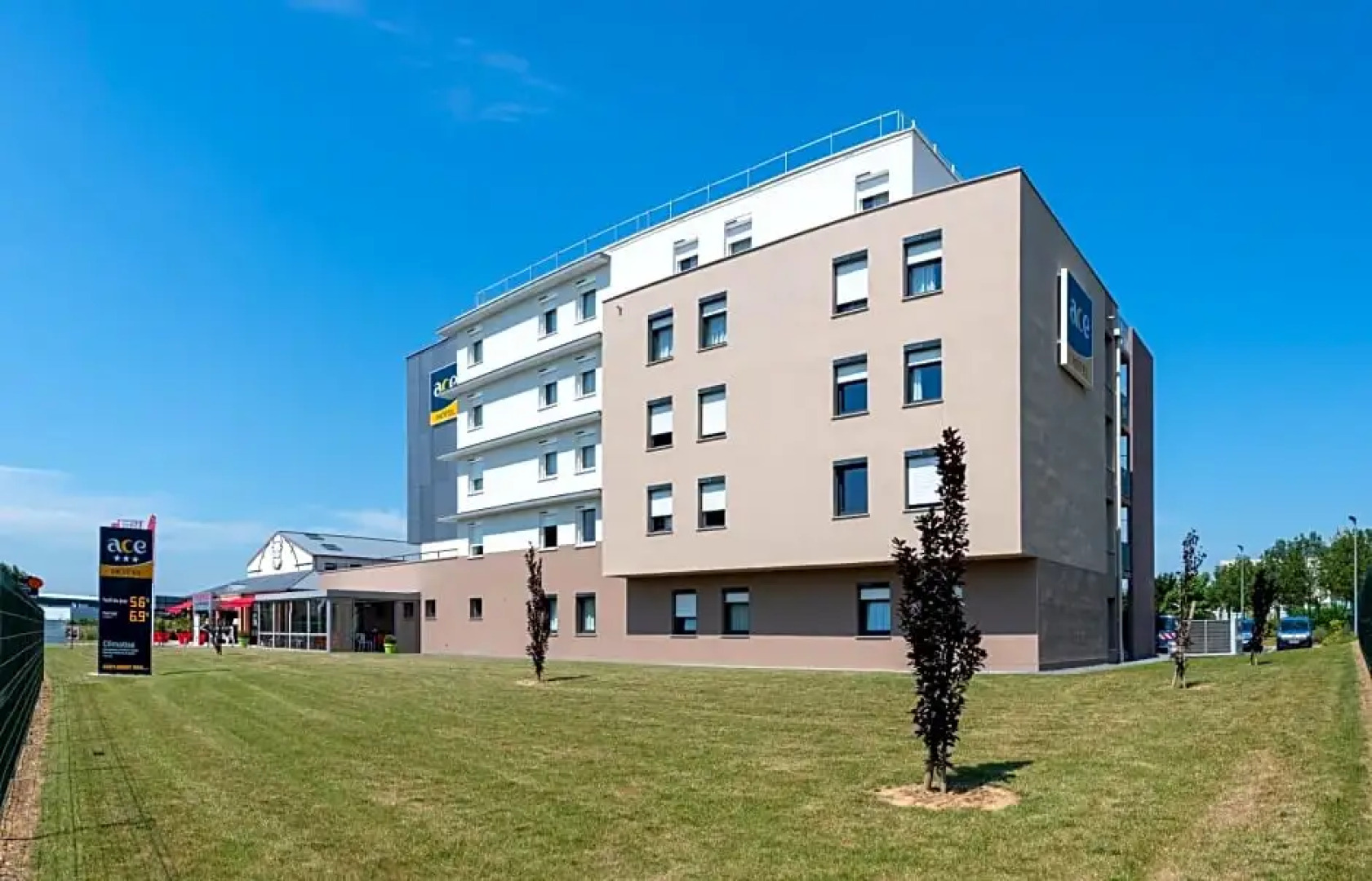 ACE Hôtel Caen Nord Mémorial