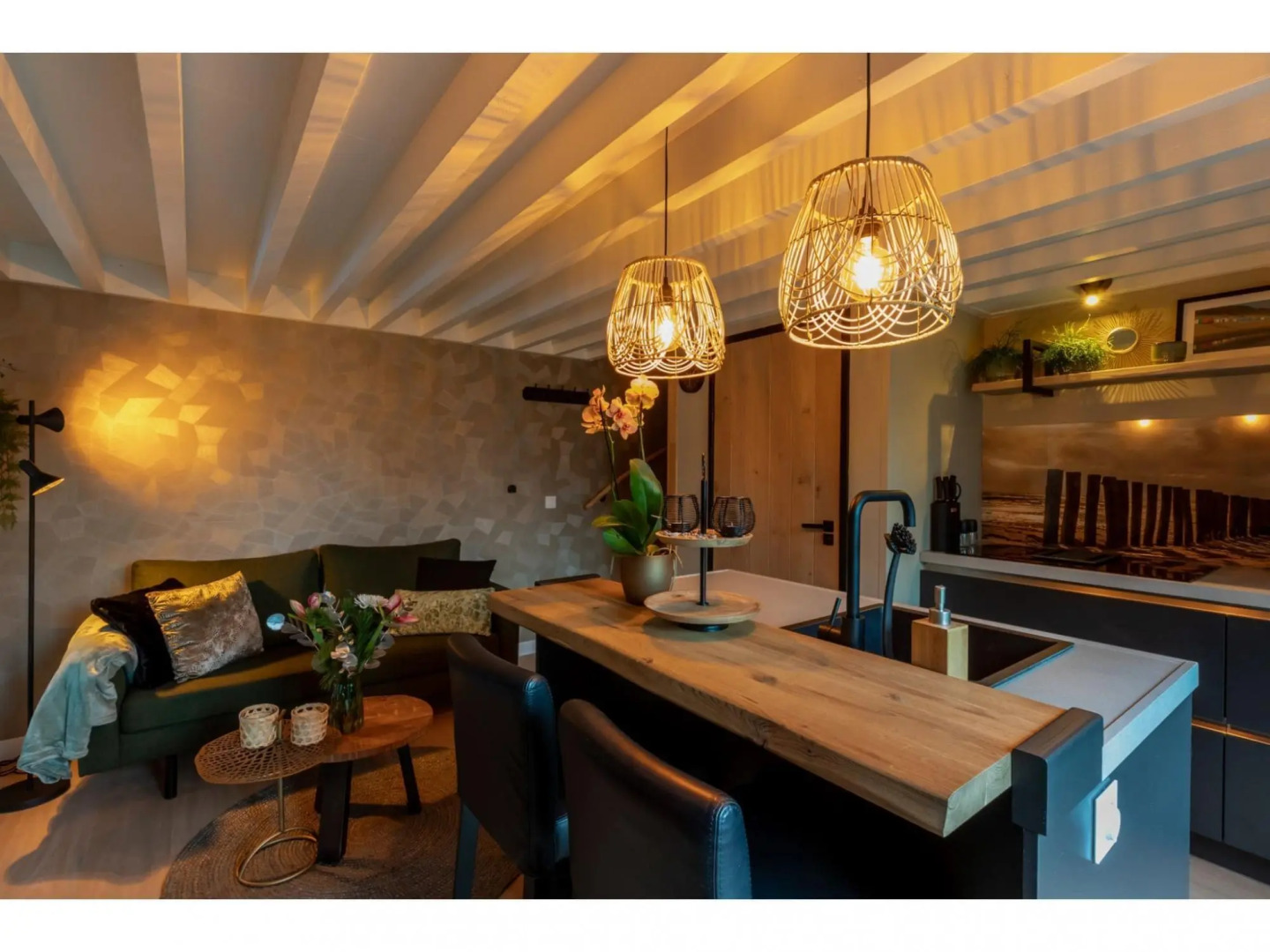 Enjoy this cozy holiday home in Zoutelande