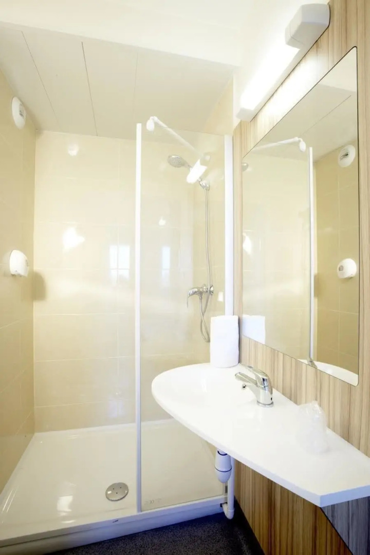 Première Classe Istres