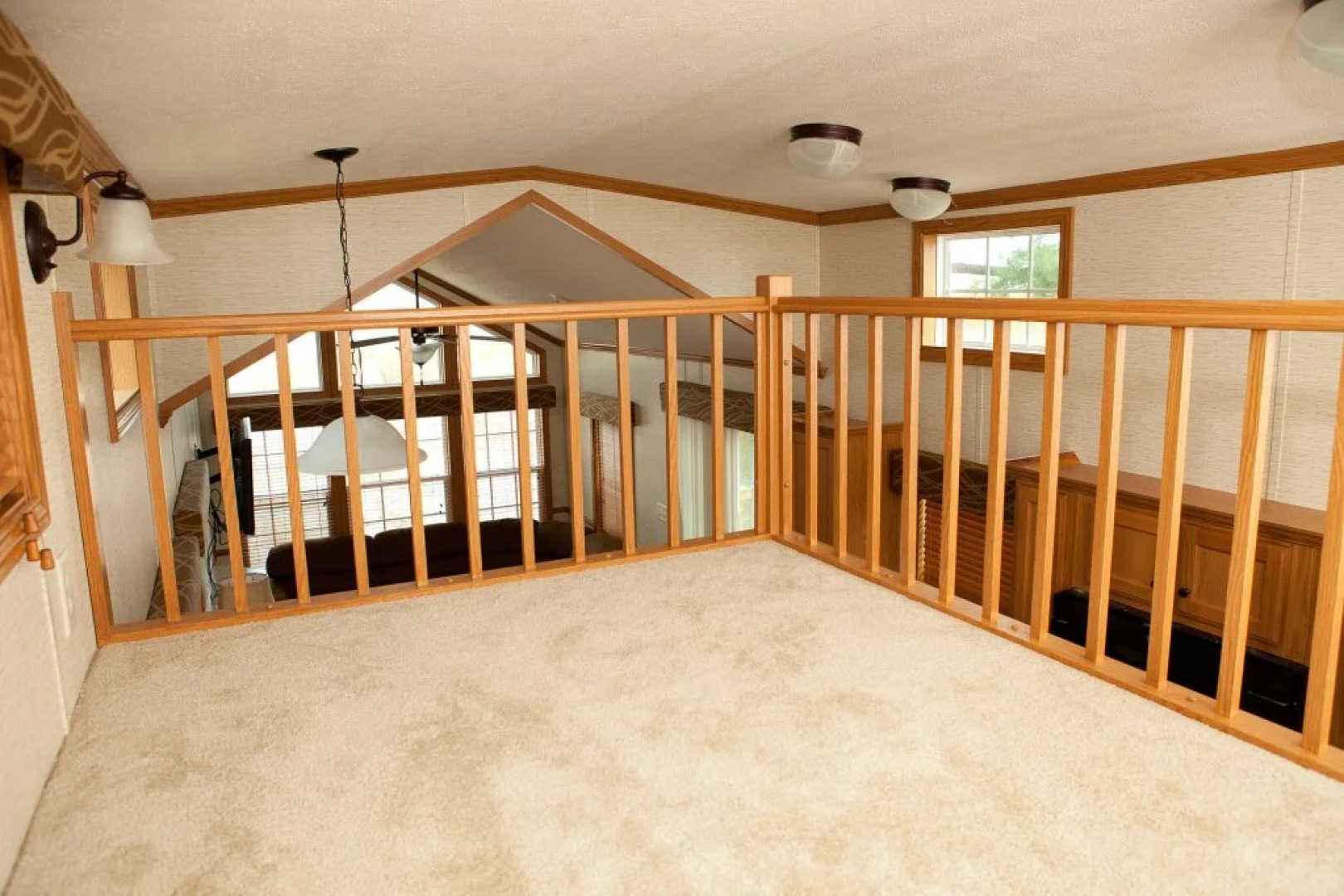 Sun Retreats Gwynn's Island