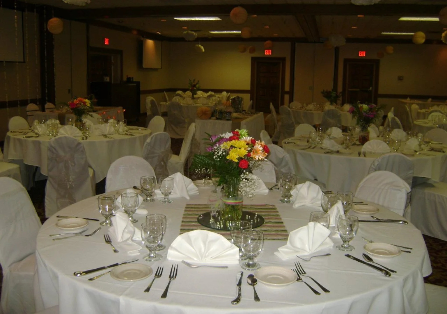 Holiday Lodge Hotel & Conference Center