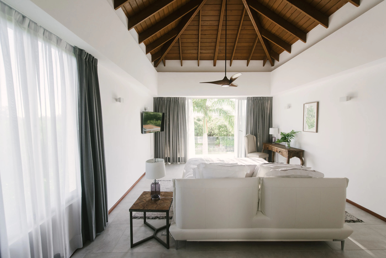 Large Cap Cana villa (at Yarari) - with chef, maid, golf cart & pool 1