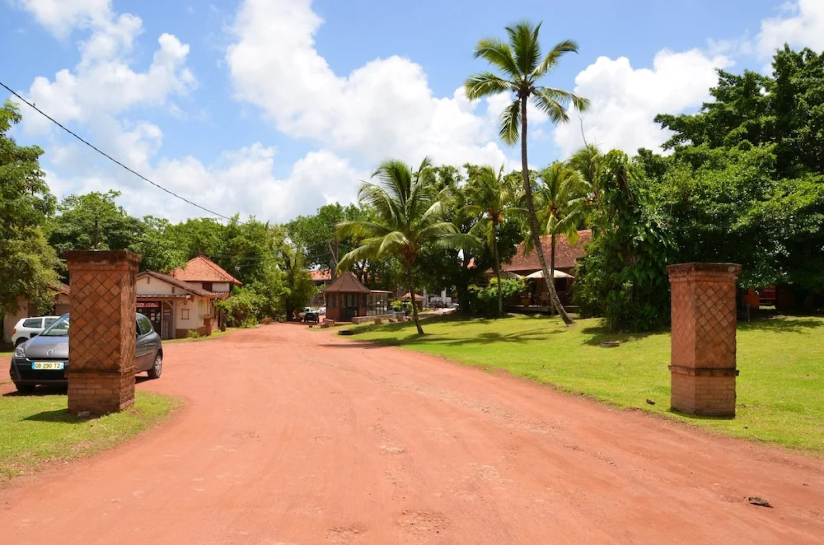 Studio in Saint Anne, With Enclosed Garden and Wifi