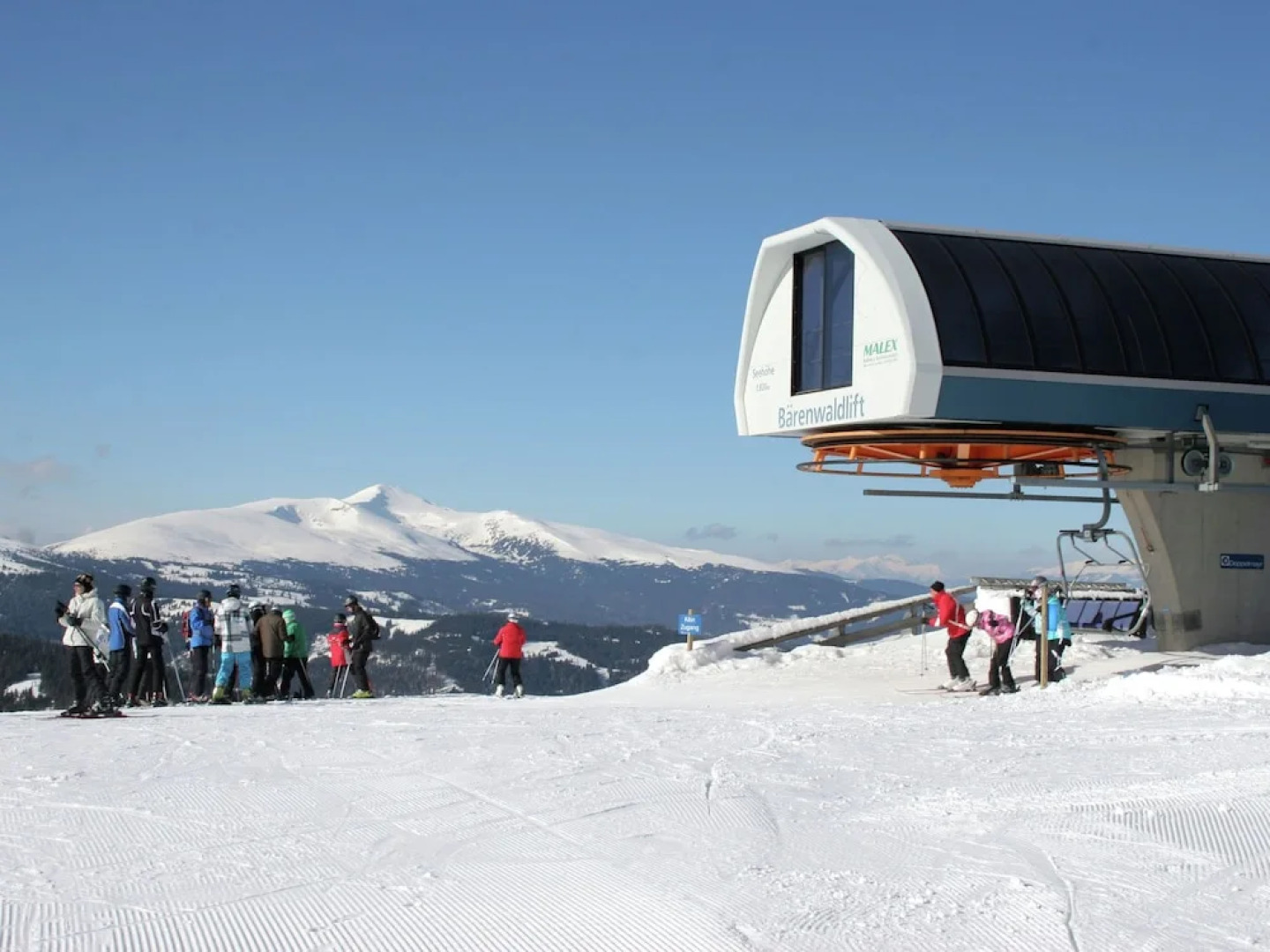 Wooden Chalet in Klippitztrl near Ski Area