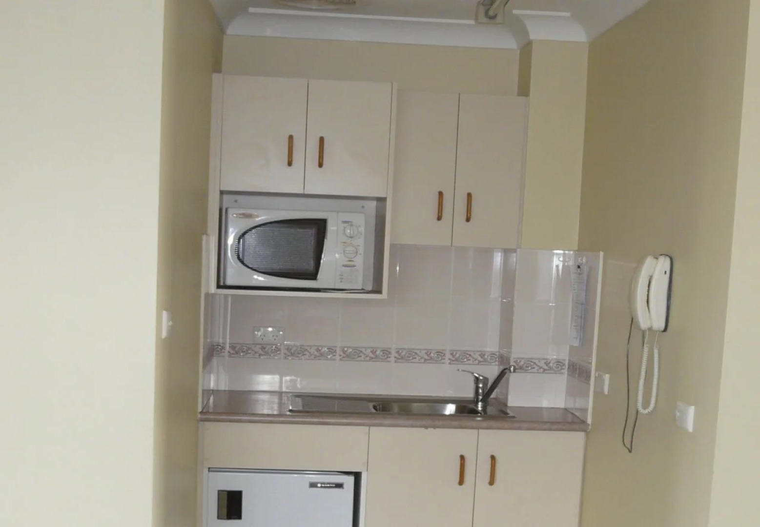 Garden City Motor Inn