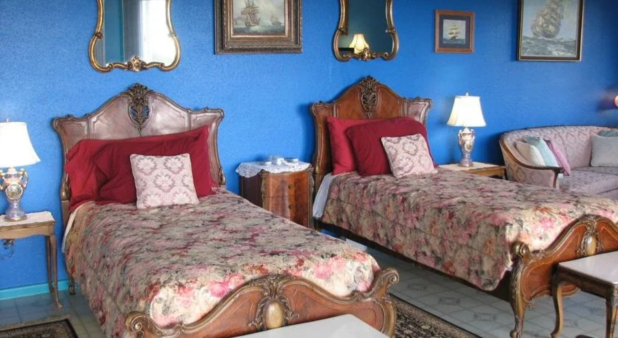 Plumeria Hill Bed & Breakfast