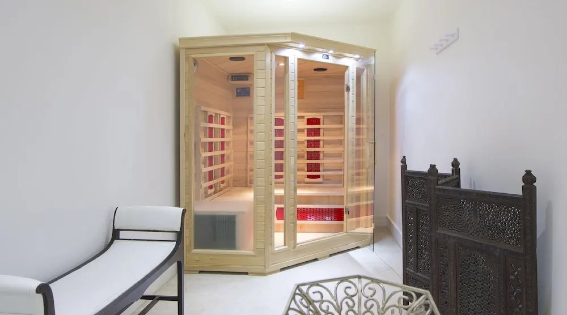 Seascape by Platinum Retreats