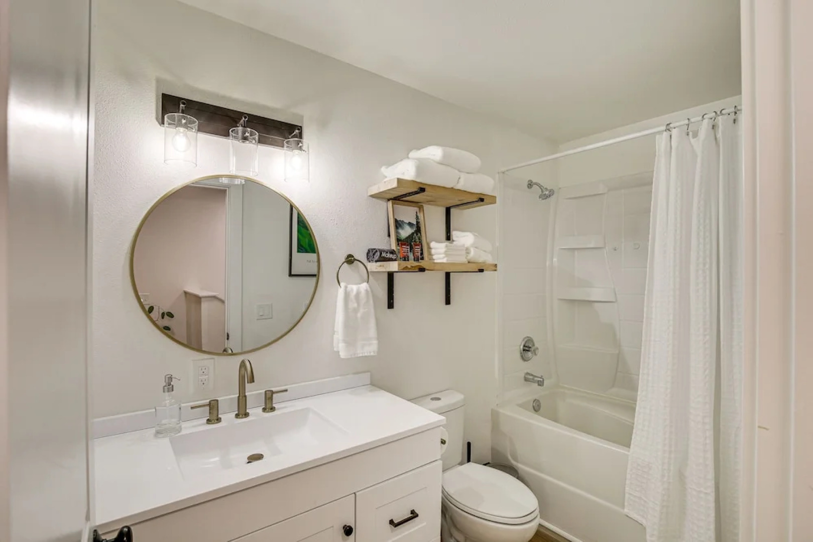 Updated Palmer Vacation Rental < 1 Mi to Downtown!