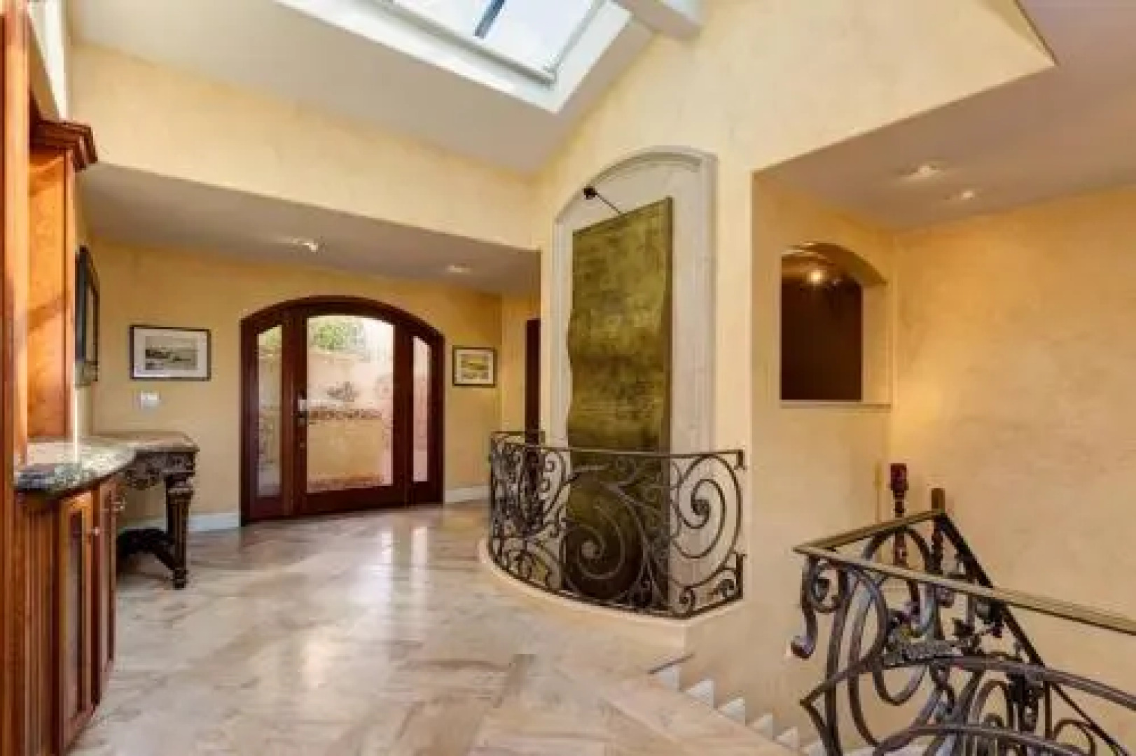 317 Carnation, Corona Del Mar