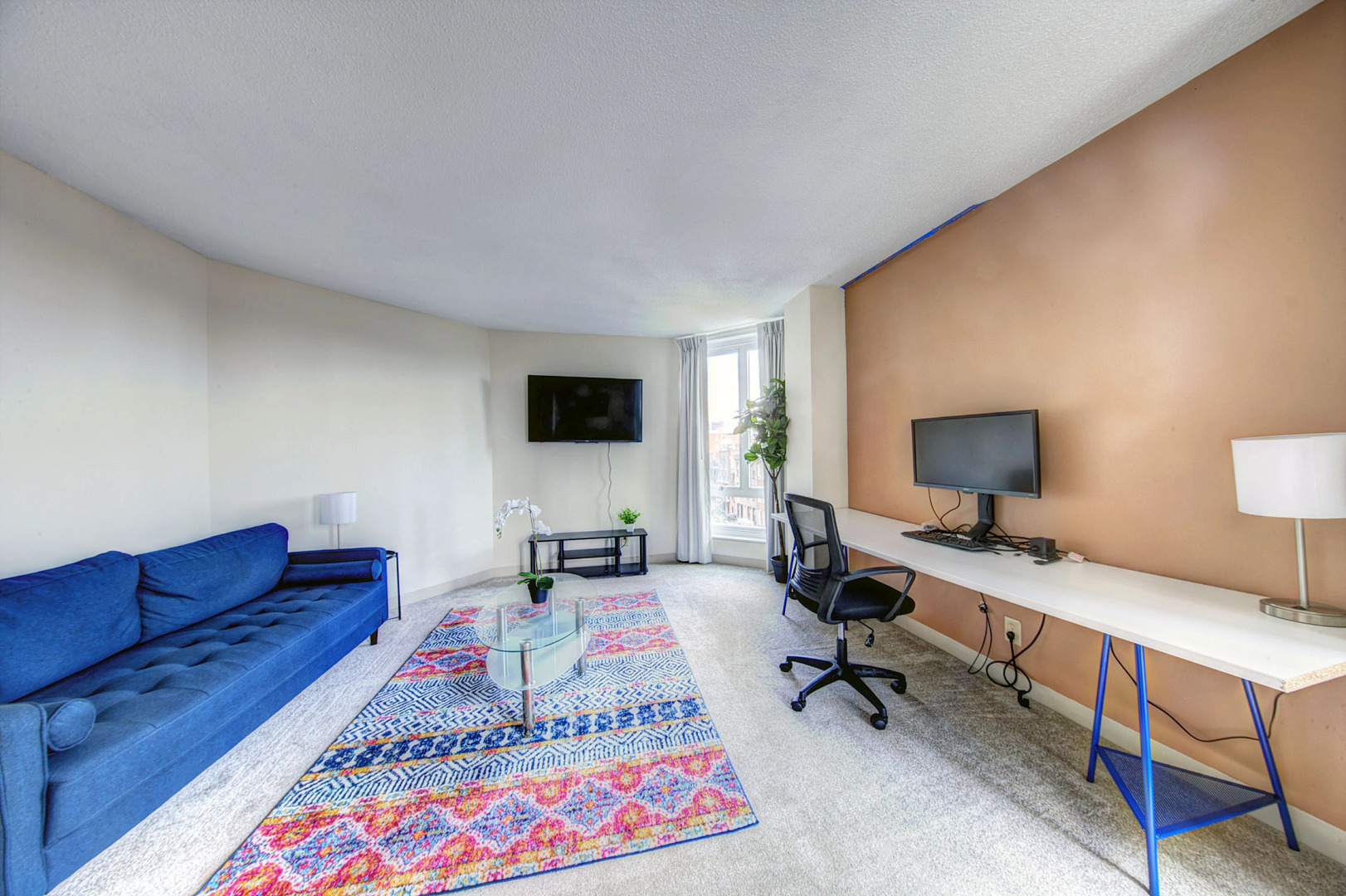 Awesome Apt in the Heart of Back Bay!