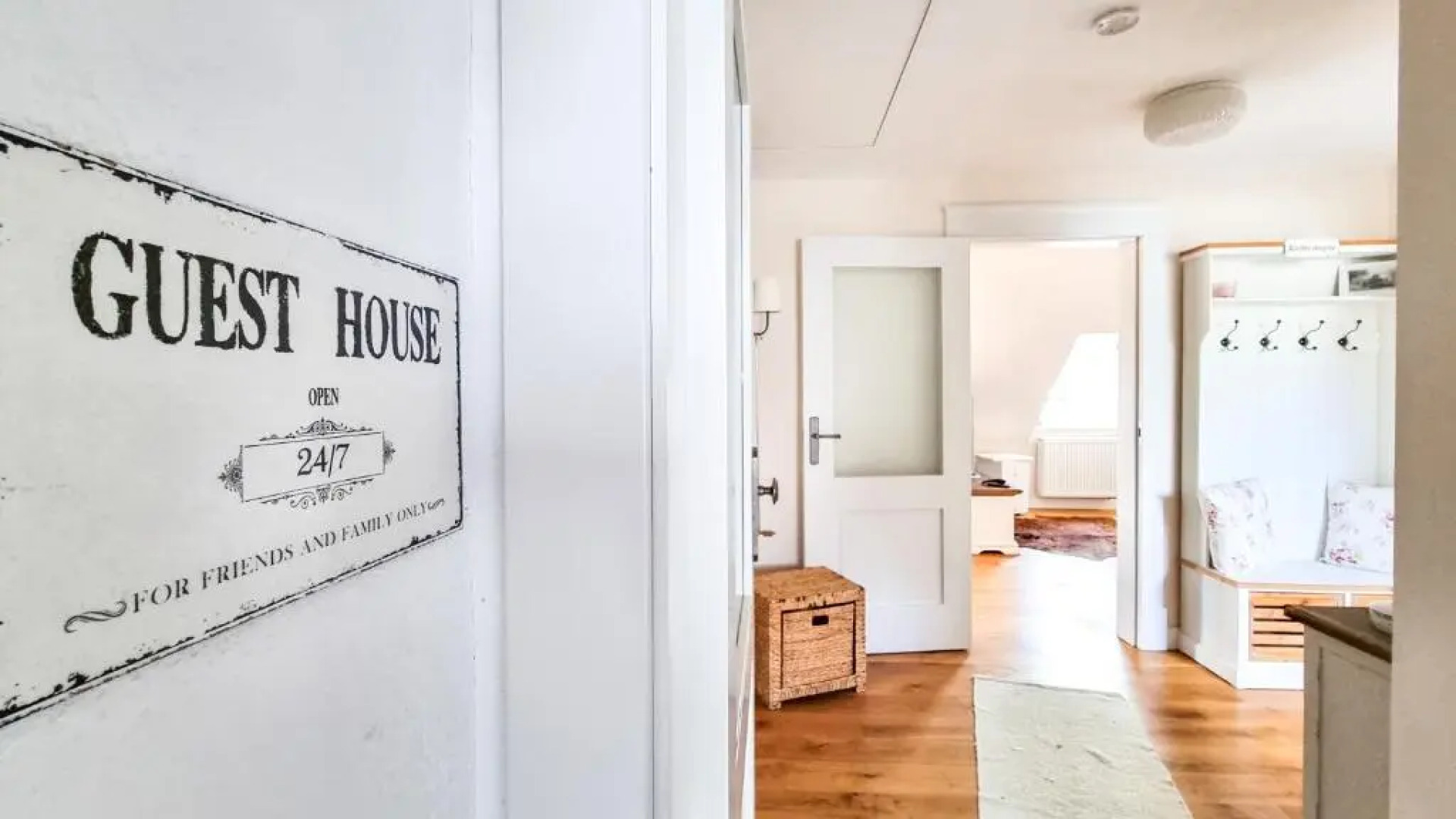 Modernes Apartment mit Parkplatz - Klimaanlage -Netflix