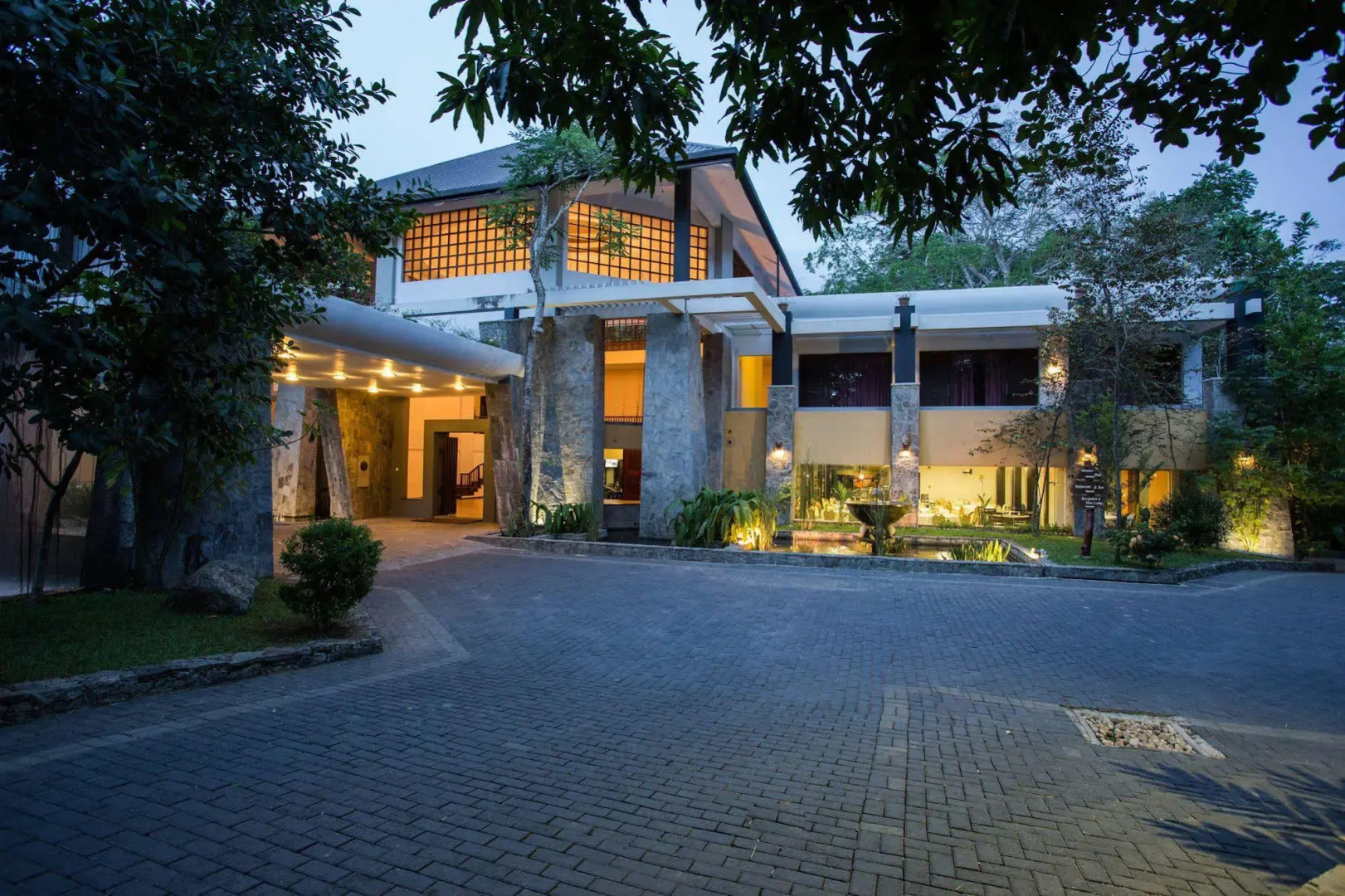 Grand Udawalawe Safari Resort