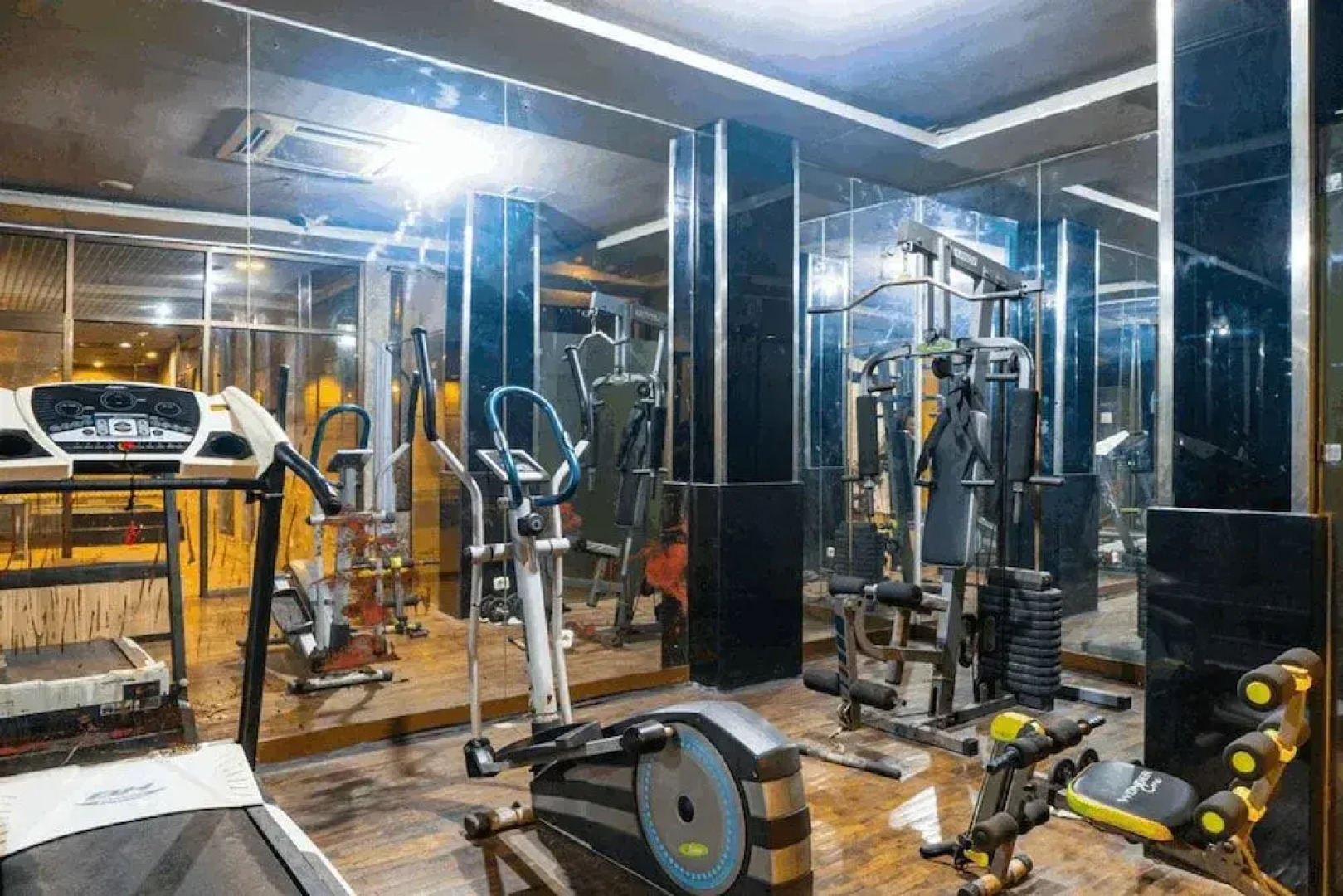 RedDoorz Plus near Chadstone Mall