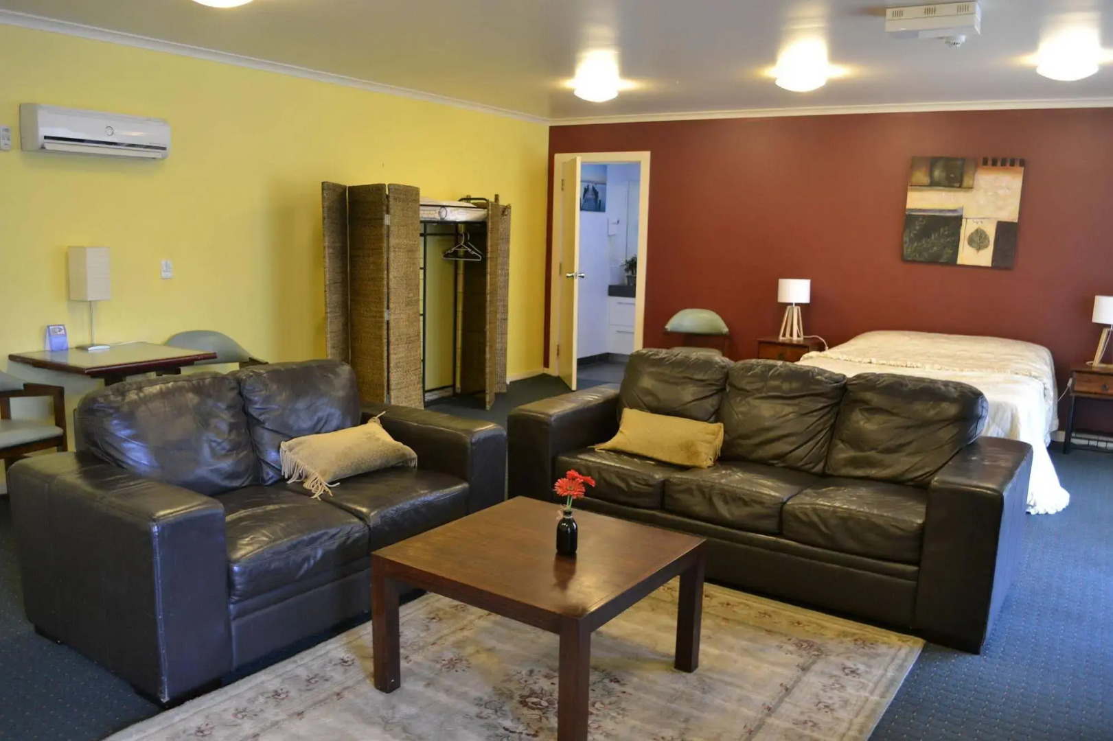 Lorne Bay View Motel