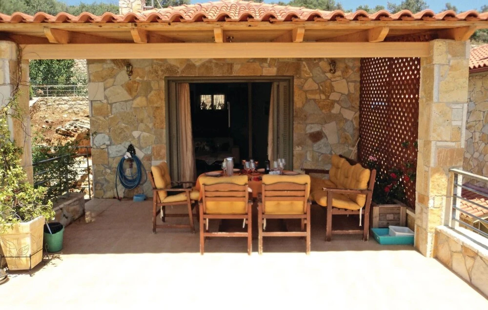Nice Home in Xyropigado With 4 Bedrooms, Wifi and Outdoor Swimming Pool