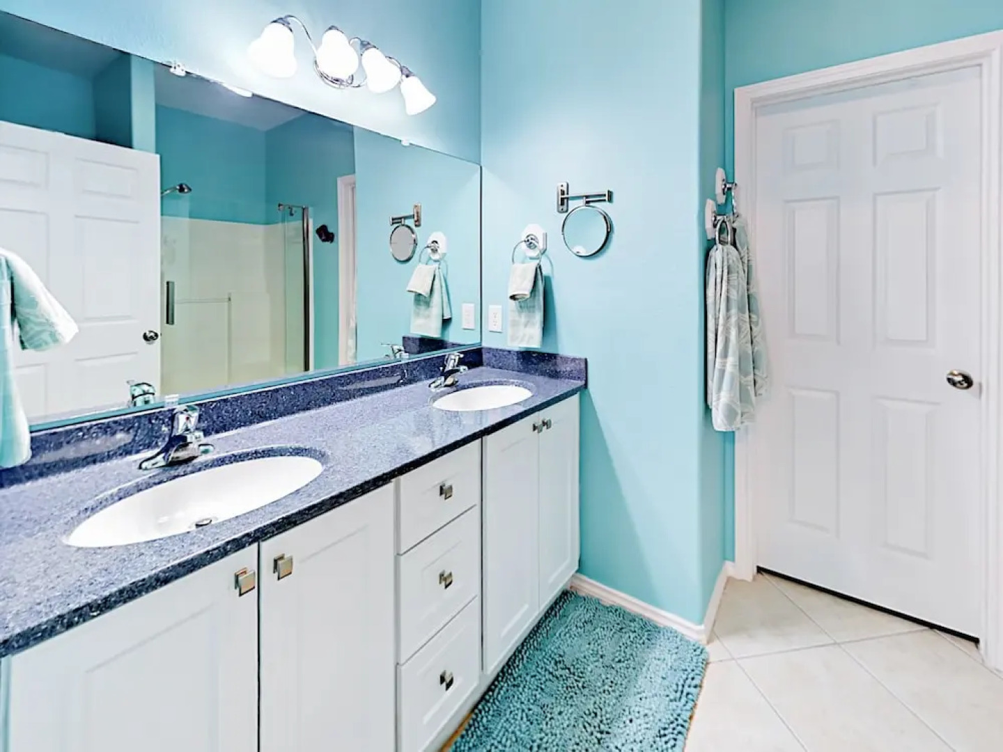 Port Aransas Condo by RedAwning