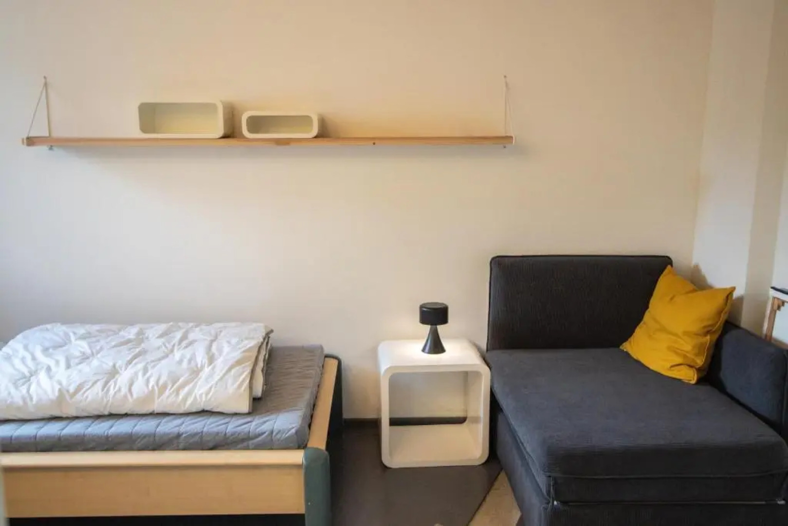 Hostel oder Ferienwohnung 1-16 Personen im BLAUEN HAUS