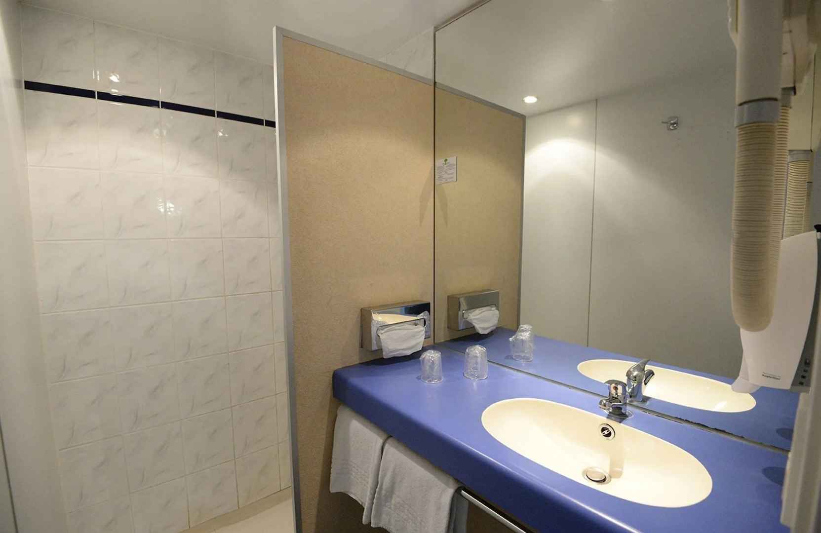 Kyriad Poitiers Jules Verne Site du Futuroscope