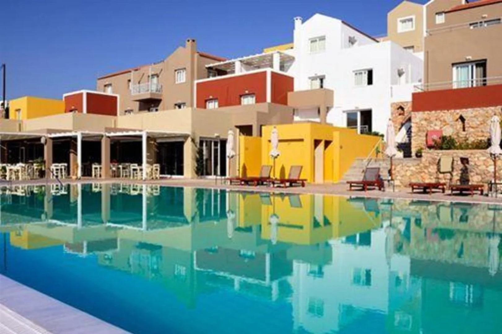 Apolis Beachscape Hotel