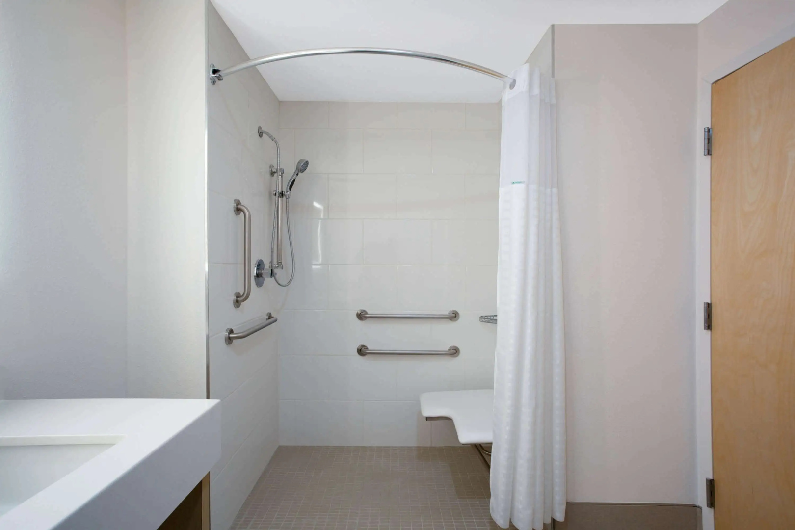 La Quinta Inn & Suites by Wyndham Manassas Va-Dulles Airport