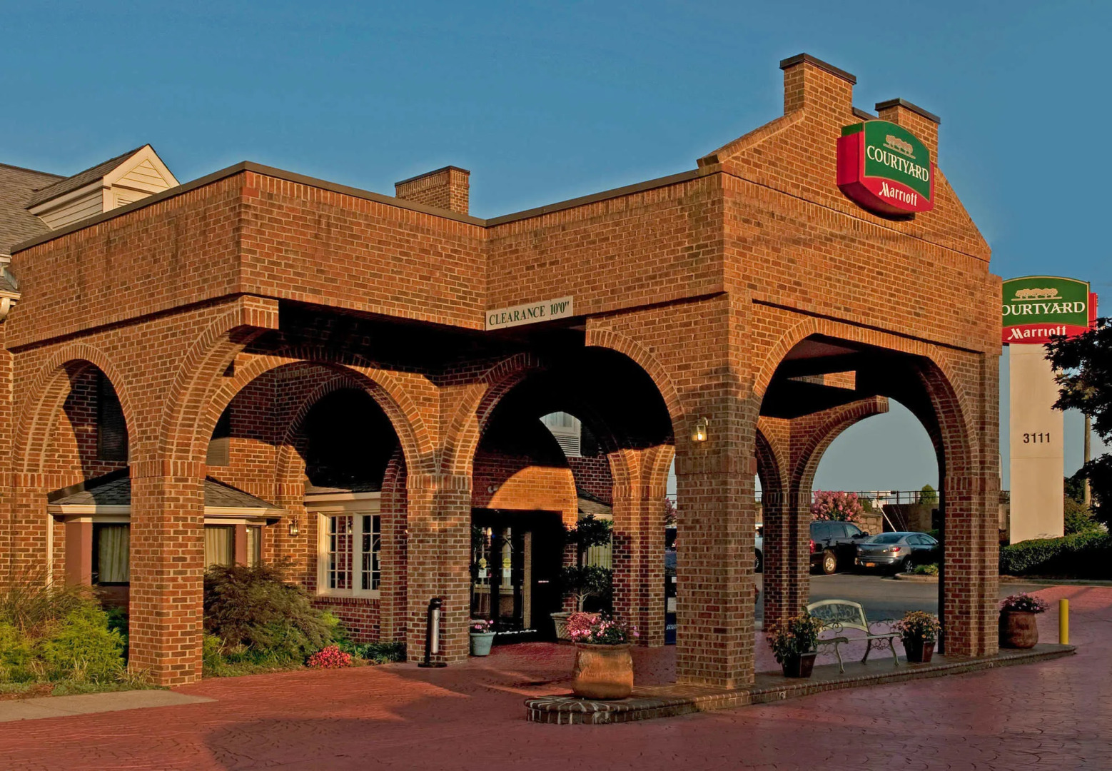 Courtyard by Marriott Winston-Salem University