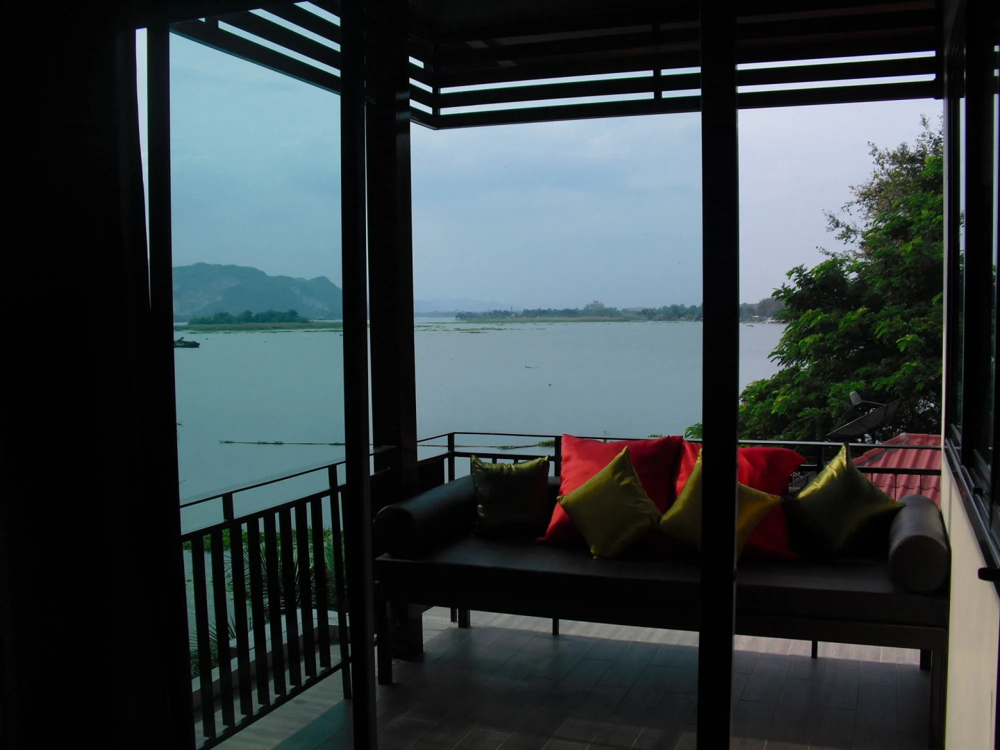 Monsane River Kwai Resort