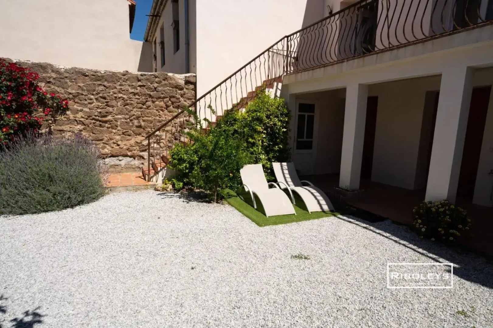 Sublime Loft de 130m² calme à Vias-Village