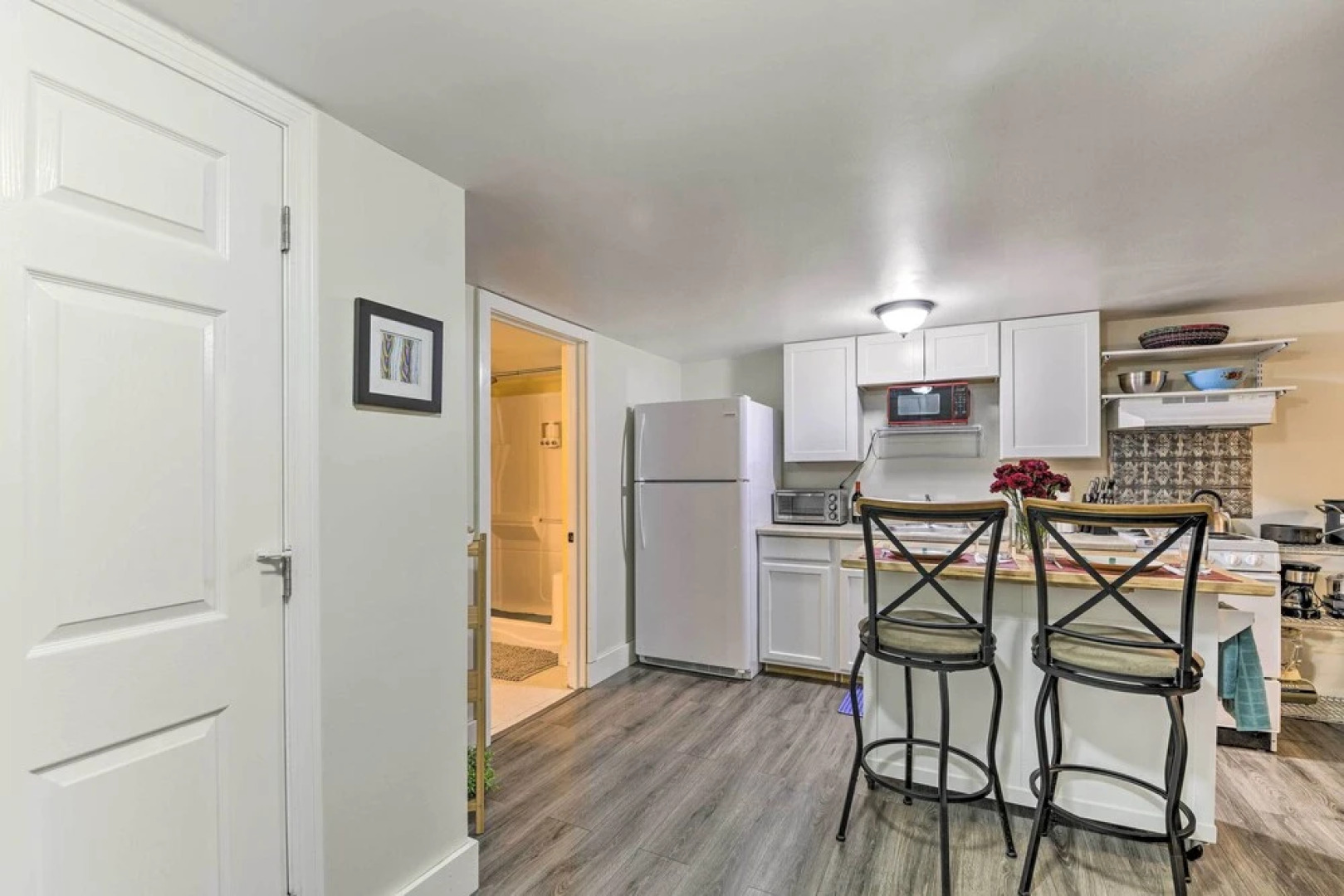 'cozy Studio Plus' in Winooski w/ Home Gym!