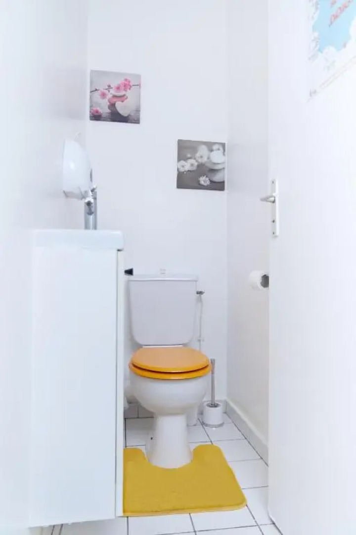 Agréable studio face à la plage :)