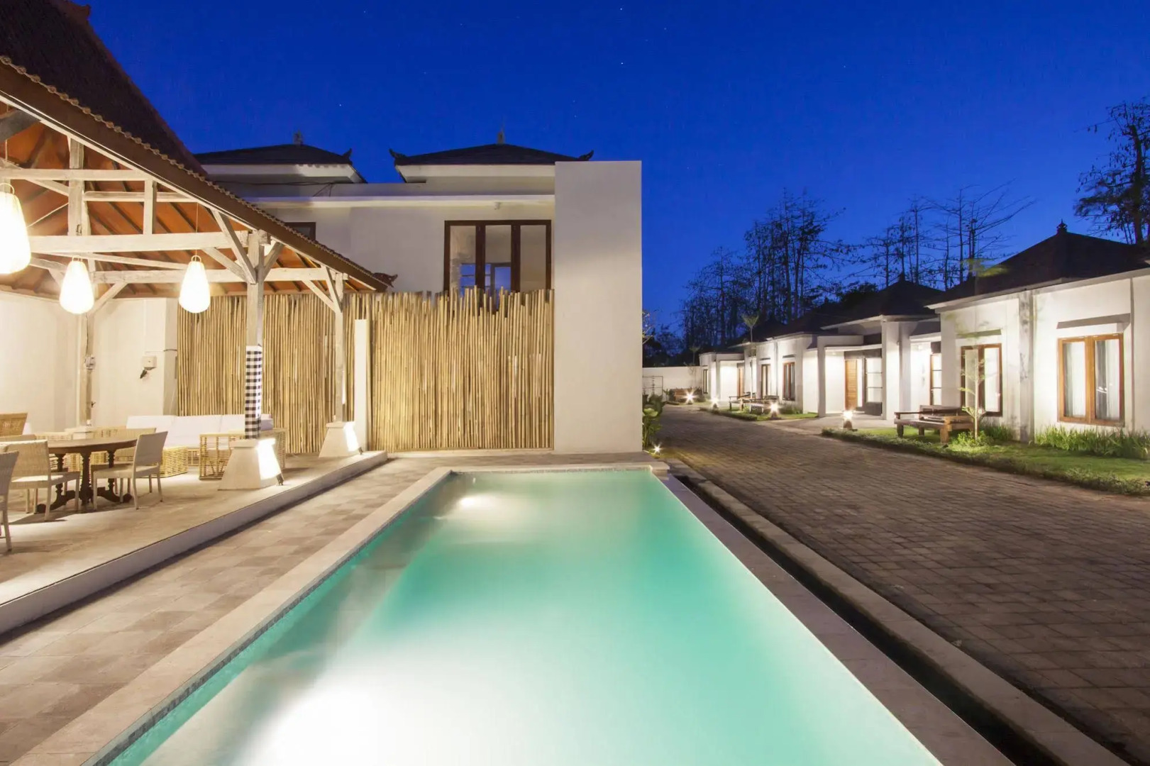 Casa Di Ungasan Suite and Residence