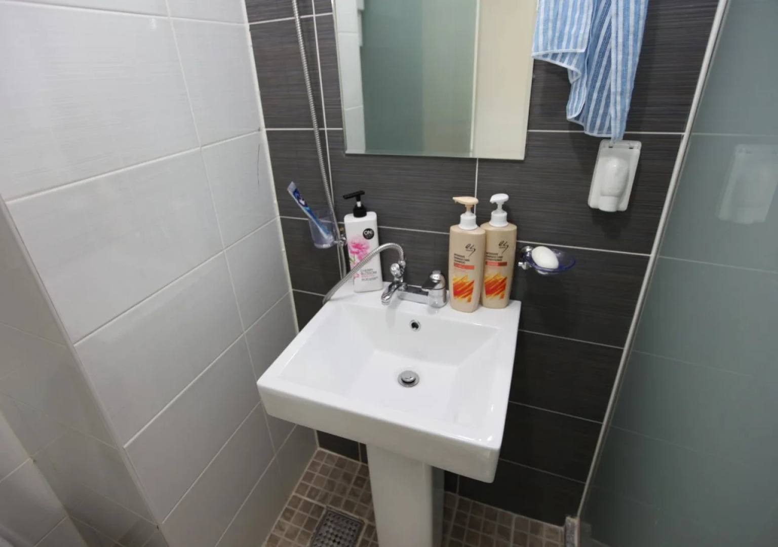 Easy Residence Hotel