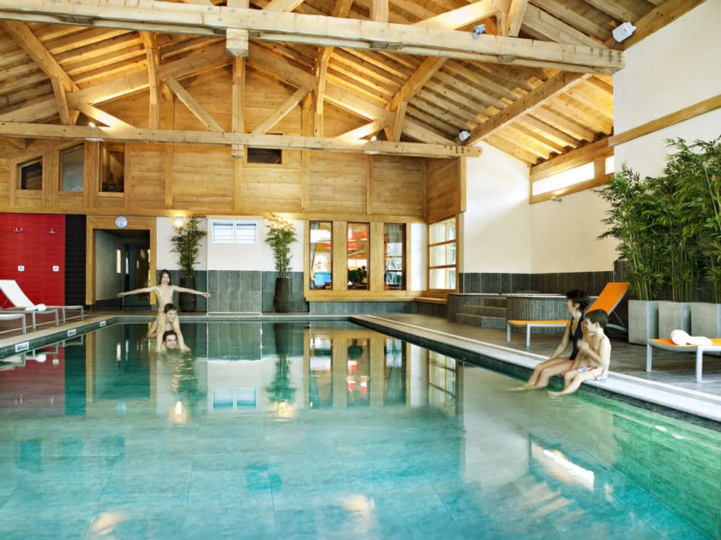 CGH RéS&SPA LA REINE DES PRéS (SMO111)