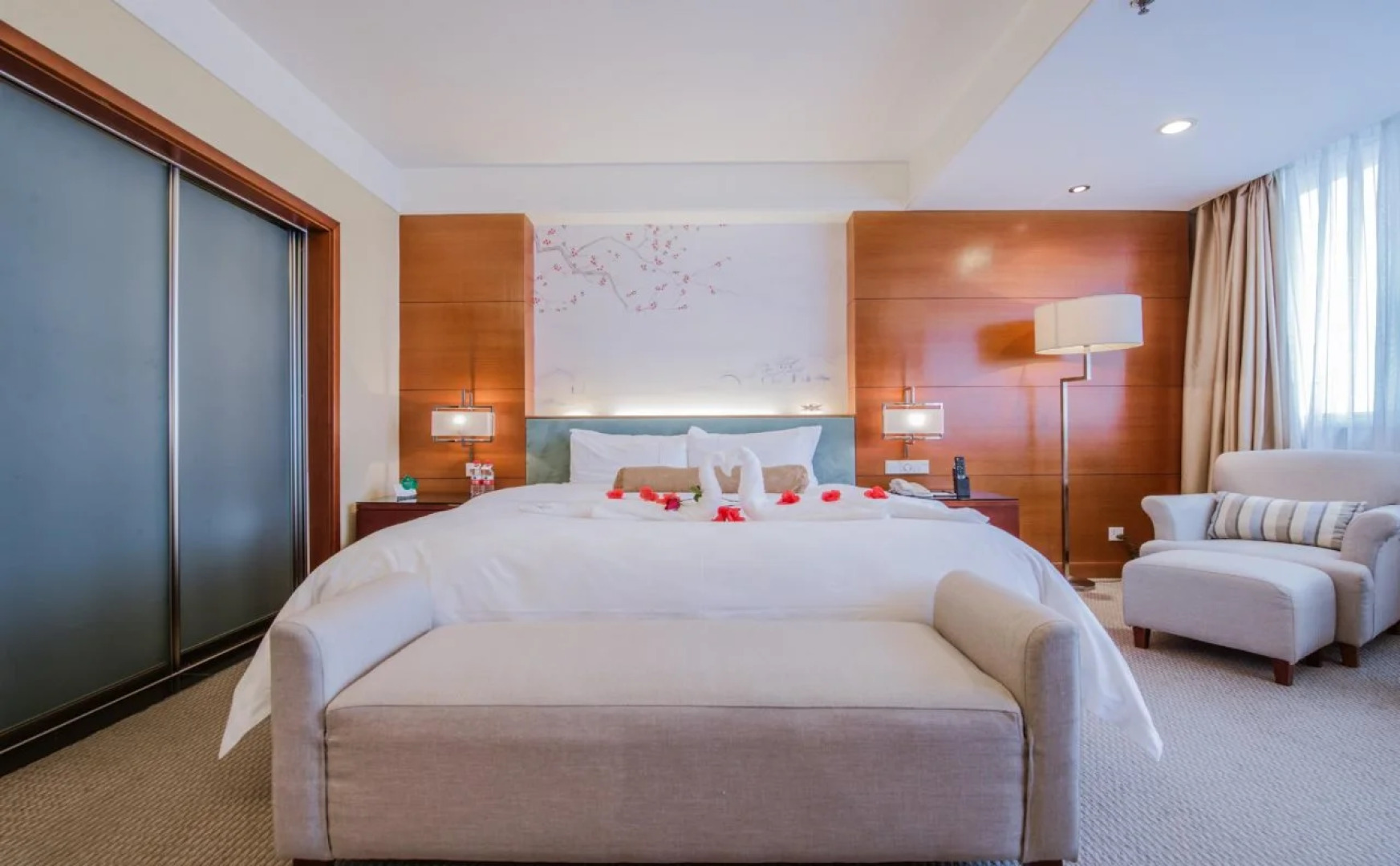 Linyi Blue Horizon International Hotel