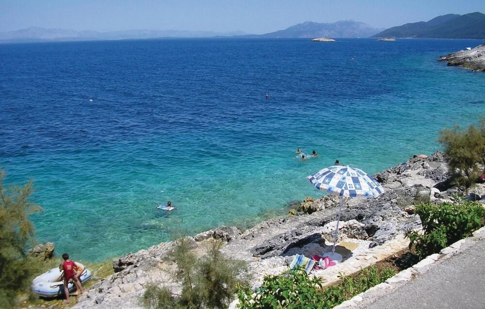 Stunning Home in Prigradica With Wifi and 4 Bedrooms