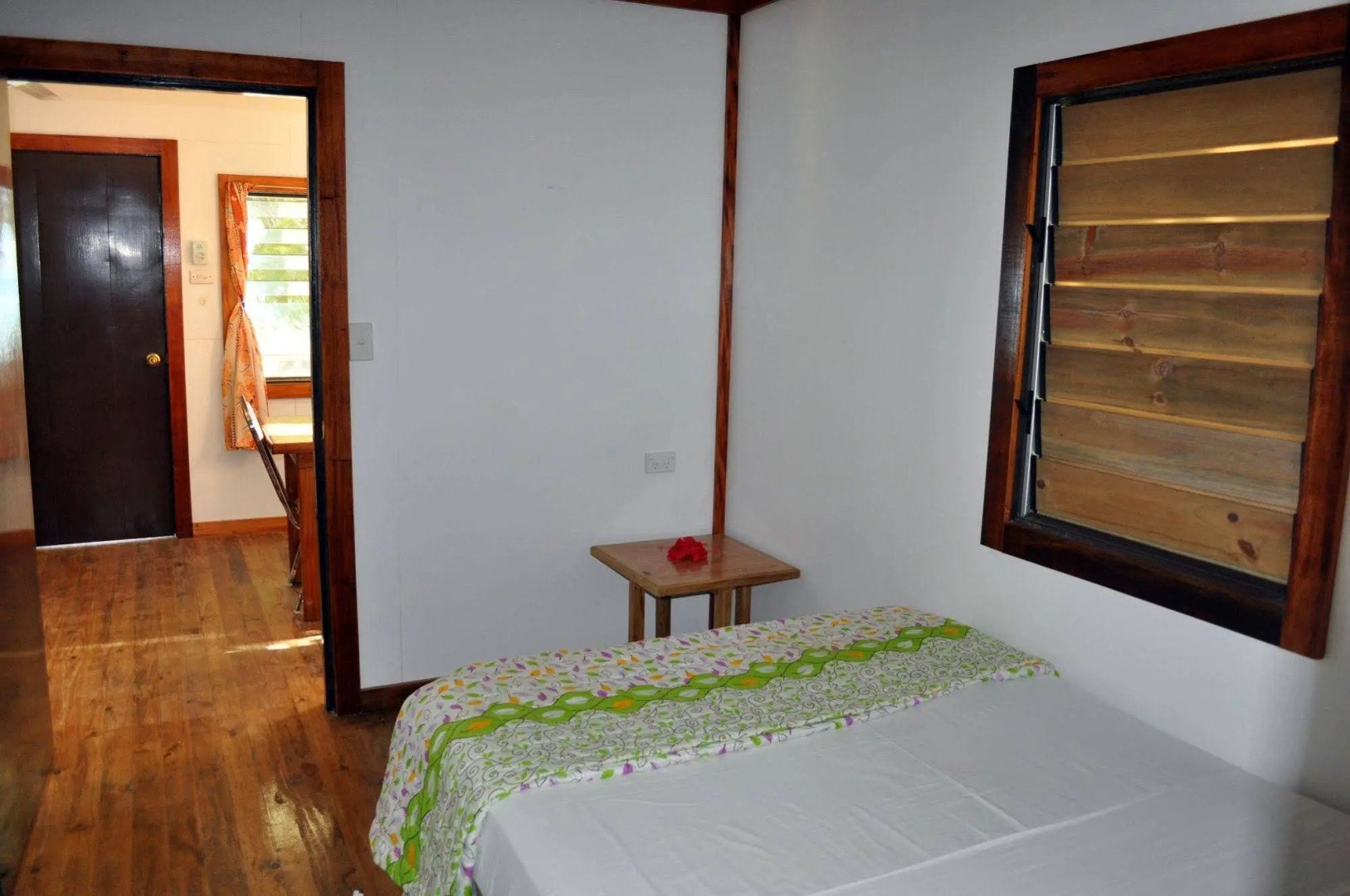 Ratu Kini Backpackers & Dive Resort