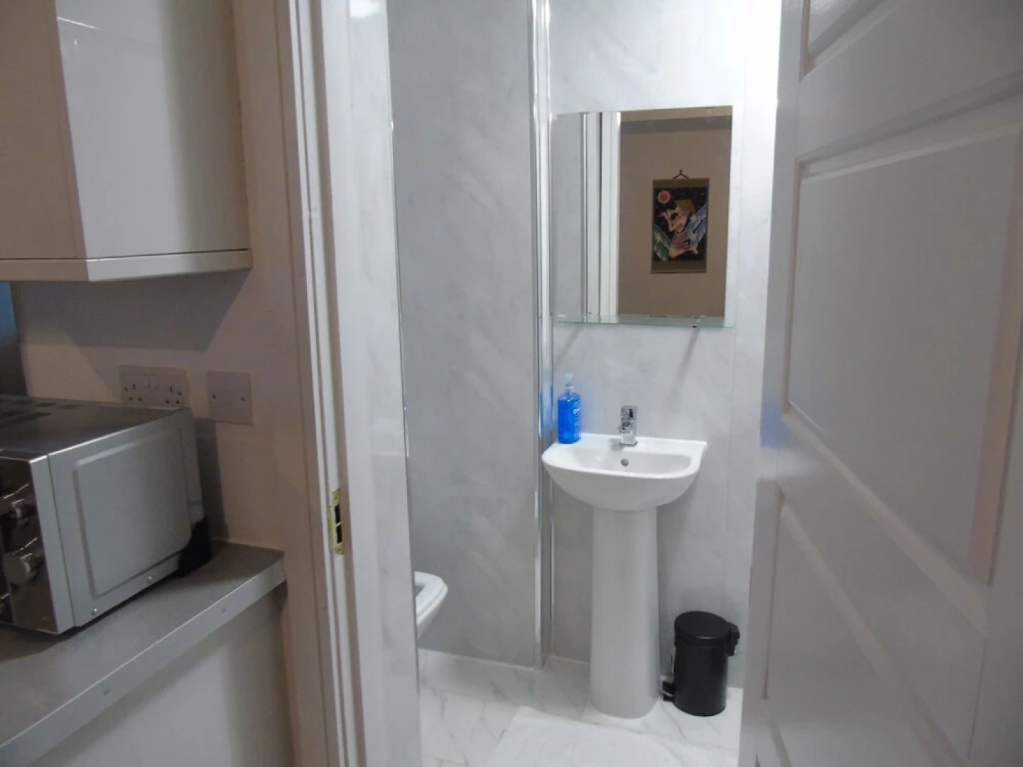 Inviting 1-bed Ground Floor Apartment in Bolton