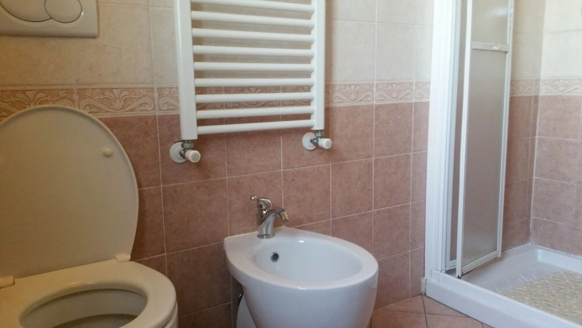 Mimosa Apartment in a No Kids Farm House