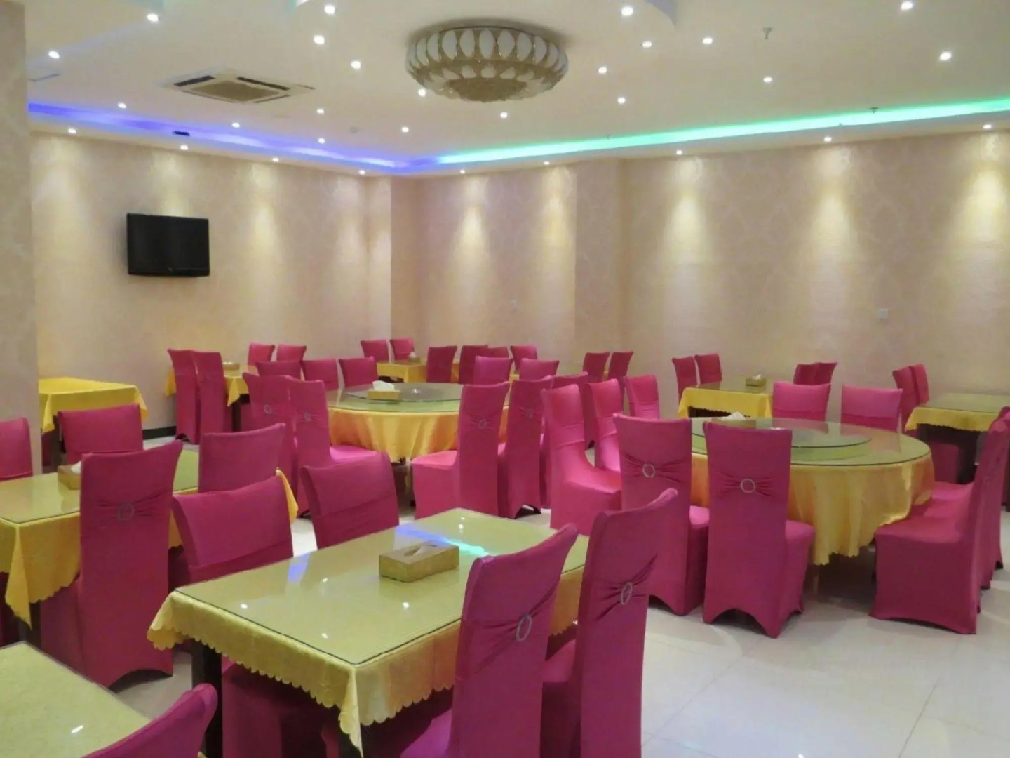 Wangjia Business Hotel (Gaoxin District Taishan)