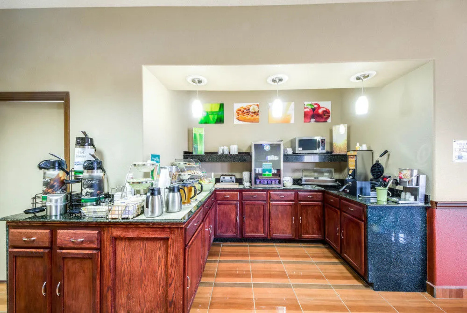 Quality Inn & Suites Eagle Pass