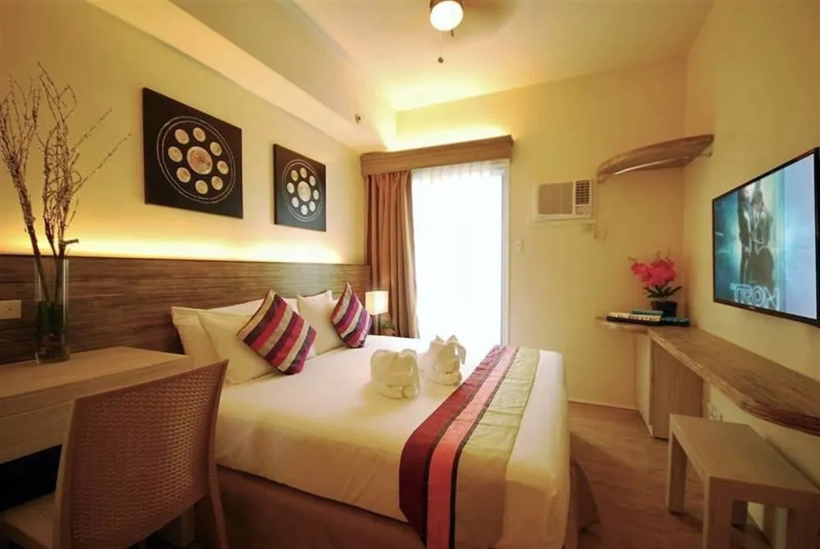 Destination Hotel South Forbes