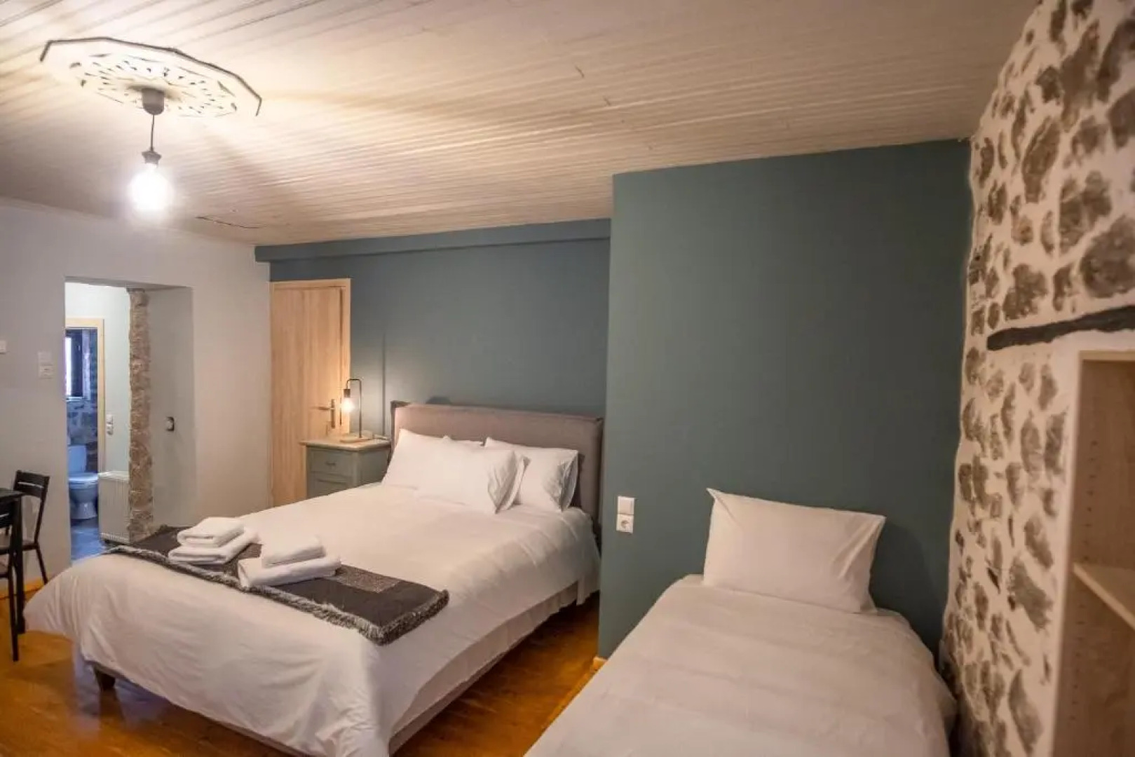 το σπίτι του δάσκαλου- teacher's house