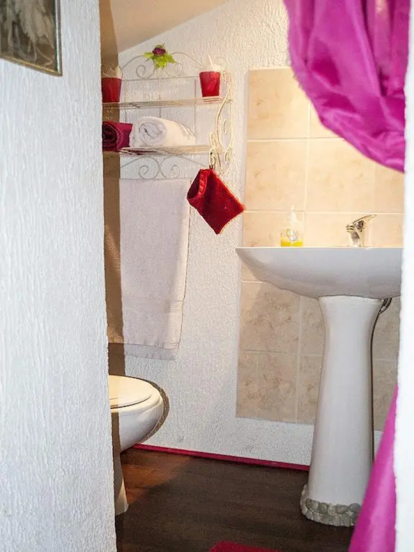 Le Colombier De Cyrano Et Roxane