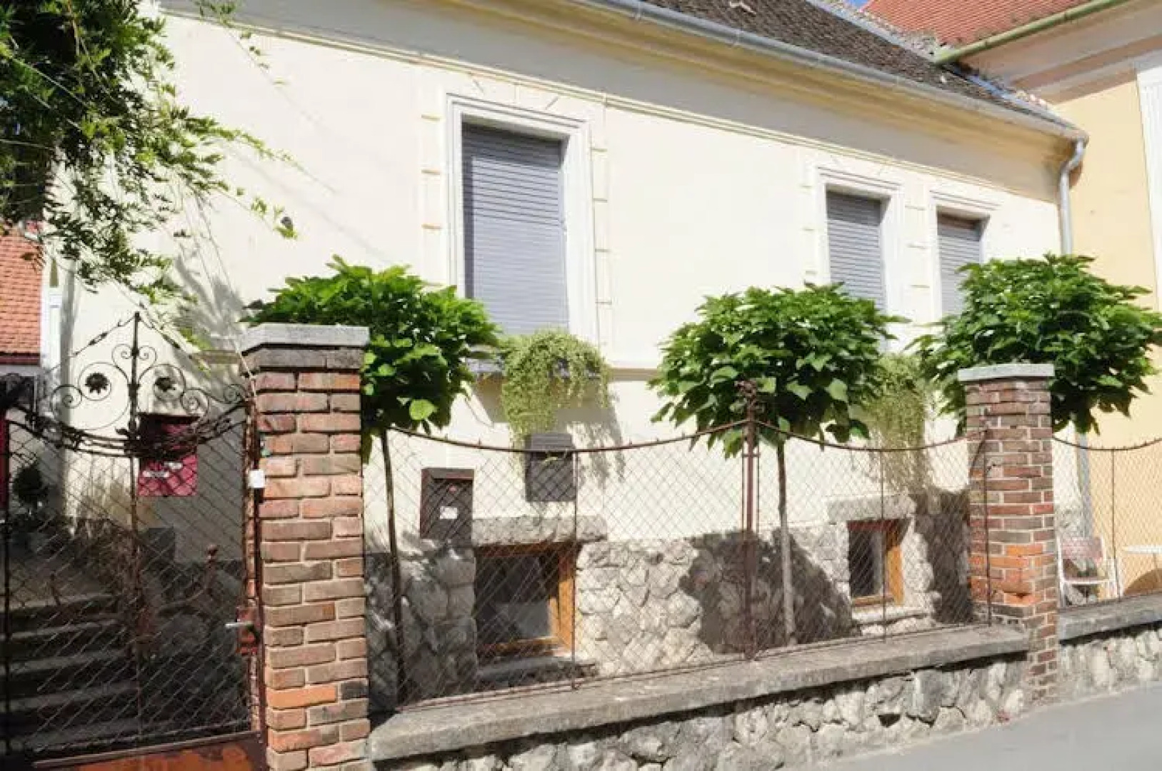 Vendégház a Három Szivarhoz