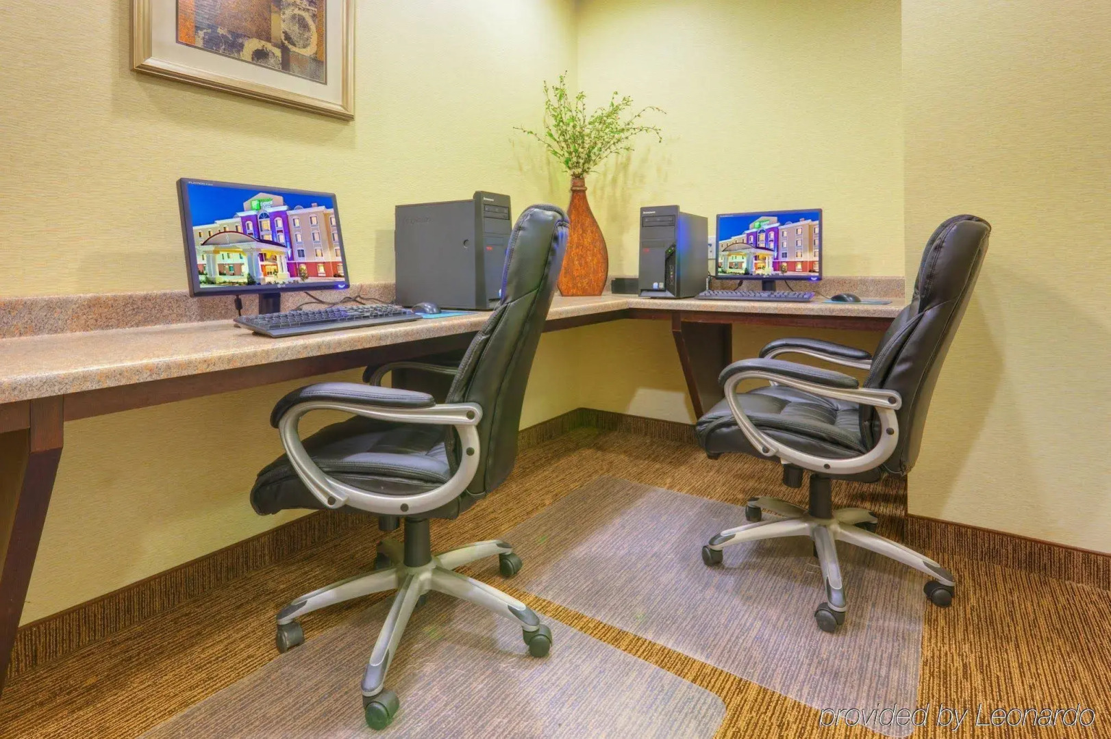 Holiday Inn Express Hotel & Suites BYRAM by IHG