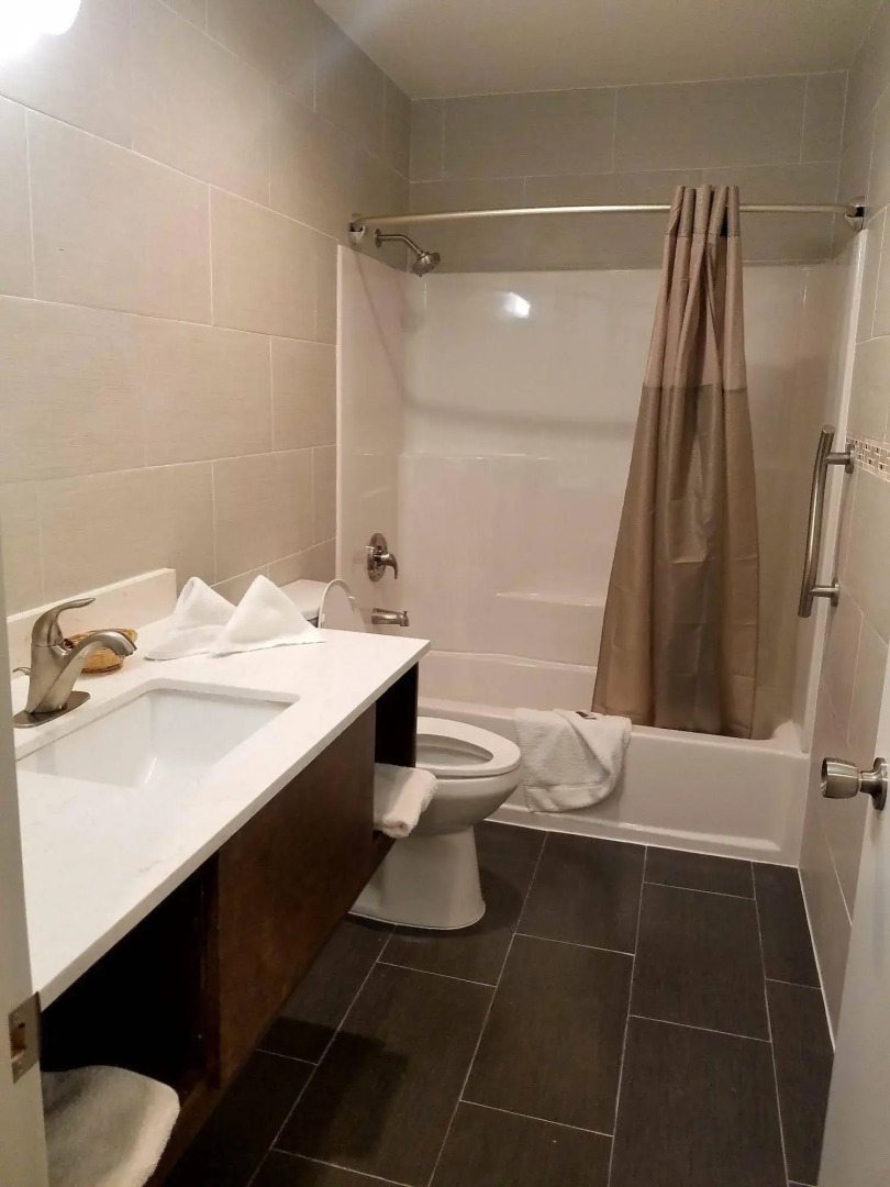 Value Inn Bellflower