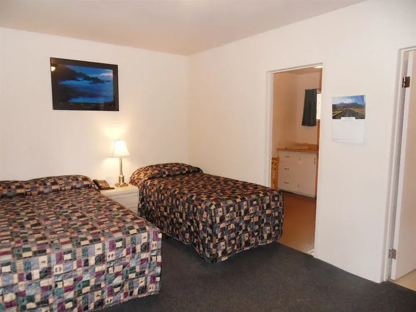 The Hitching Post Motel