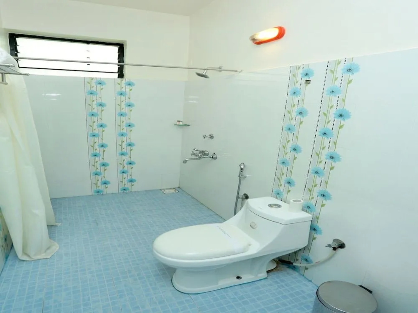 OYO 16812 Hotel Padippurayil