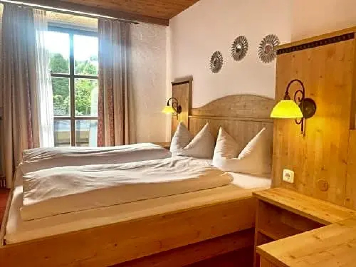 Das Maximilian by stayFritz - DZ Romberg mit Frühstück, Bergblick & Naturpool