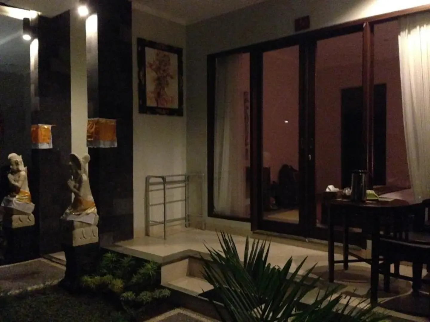 Nugraha Guest House 2